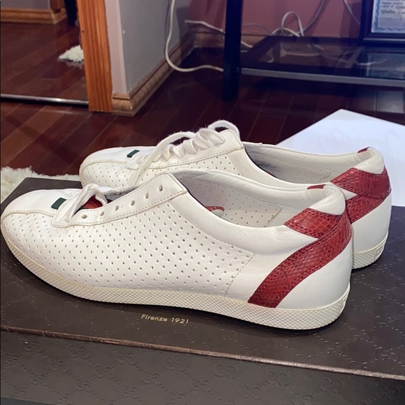 Gucci Other - GUCCI SNEAKERS SIZE 8.5